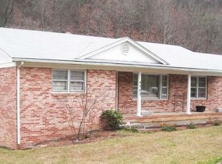 4505 Brookmont Rd, Pulaski, VA 24301
