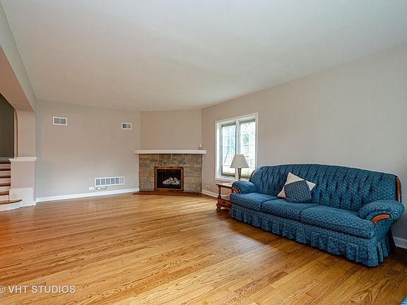 4th image of 7 Smithwood Dr