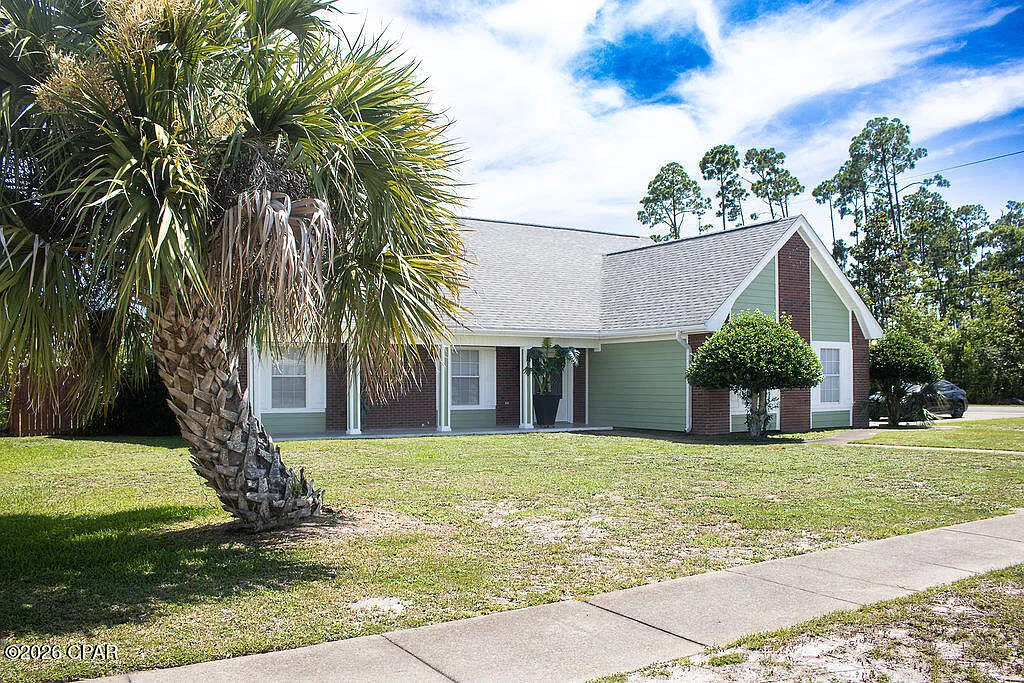 5 bed, 2174 sqft, $2,700 — Photo 3