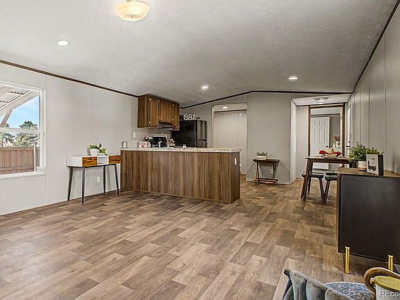 4th image of 720 4th Street LOT 1