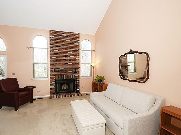 4th image of 92 W Hamilton Dr #56