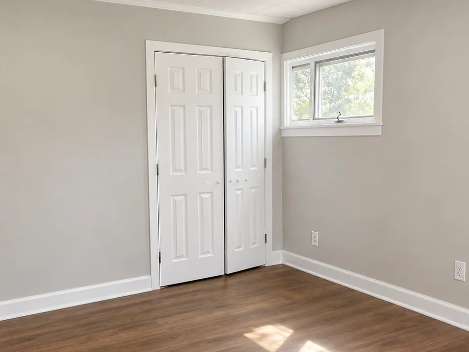 Bedroom showing closet door