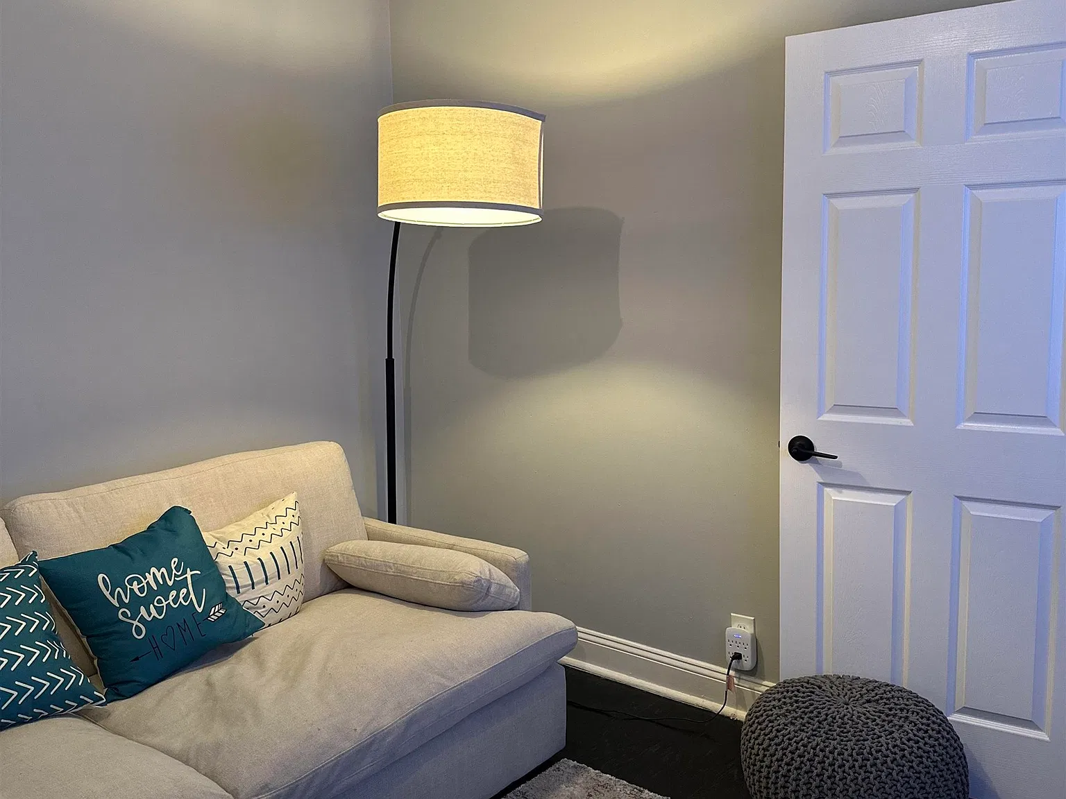 2 bed, 1.0 bath, $2,300 — Photo 3
