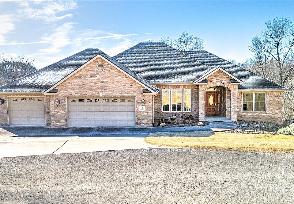 1st image of 4 Laurencekirk Ln