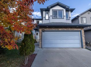 17316 5th Ave SW, Edmonton, AB T6W2A5