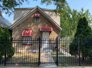 825 N Harding Ave, Chicago, IL 60651
