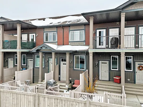 3305 Orchards Link SW #43, Edmonton, AB T6X 2H1