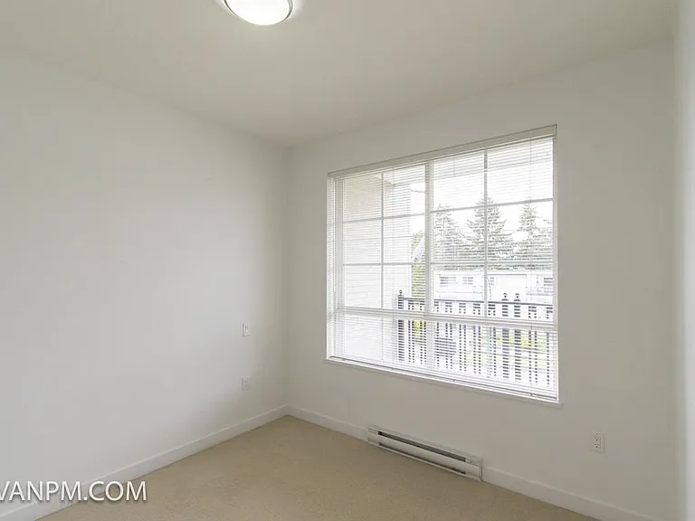 608 Como Lake Ave #316 — Photo 5