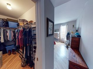 940 State St APT 1, New Haven, CT 06511