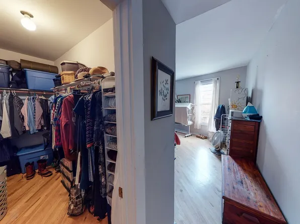 940 State St APT 1, New Haven, CT 06511