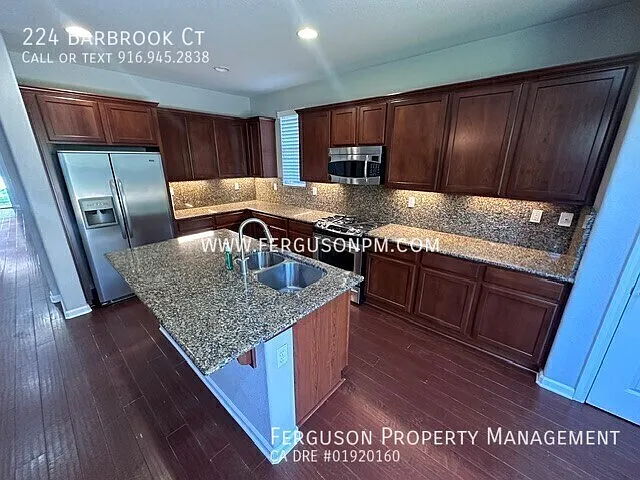 224 Barbrook Ct — Photo 6
