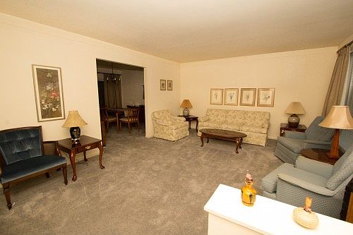 4th image of 4031 Yorba Linda Blvd