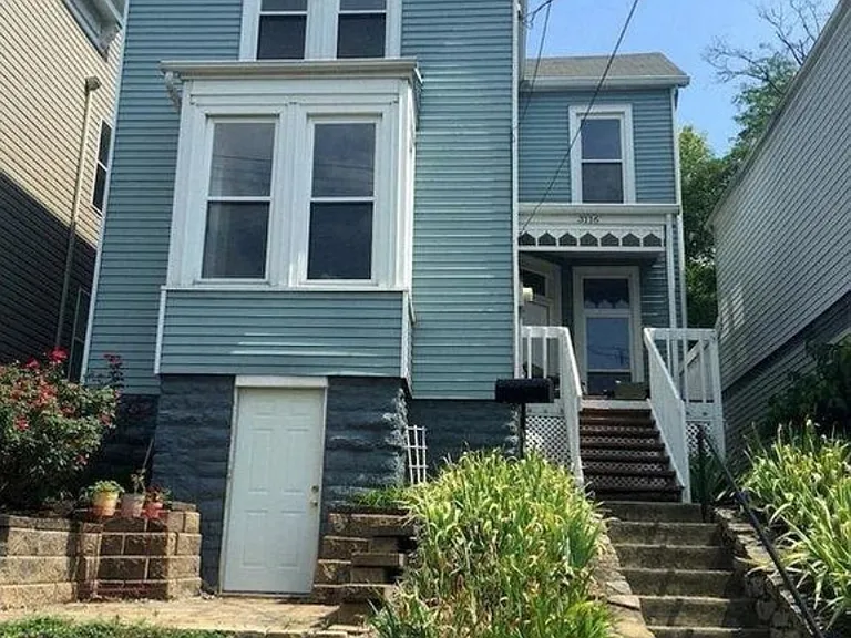 3116 Walworth Ave — Photo 2