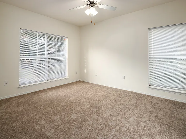 Wesley St. James Apartments at Sandy Springs — Photo 24