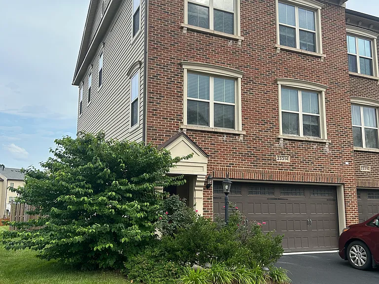23314 Tradewind Dr — Photo 1