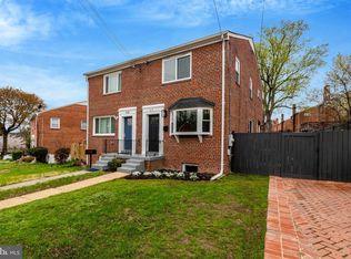 27 S French St, Alexandria, VA 22304