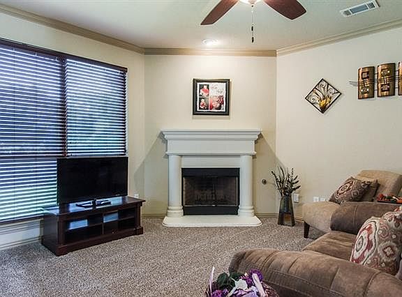 2nd image of 4423 Sugar Maple Dr