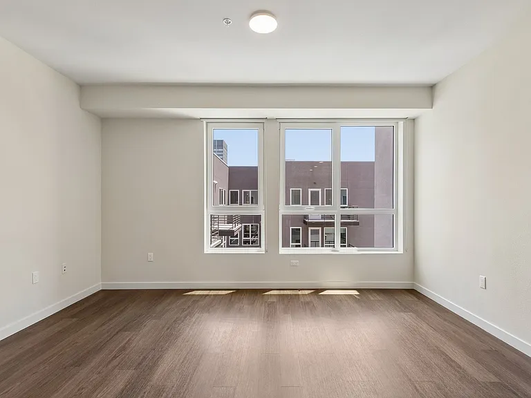 Maru Apartments — Photo 25