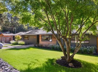 3460 Lake Grove Ave, Lake Oswego, OR 97035