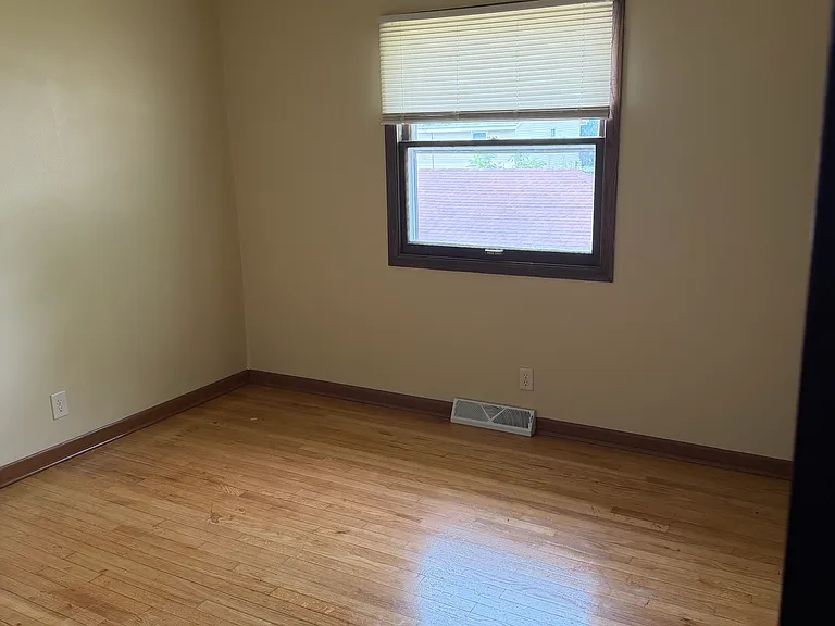 10207 W Kiehnau Ave — Photo 10