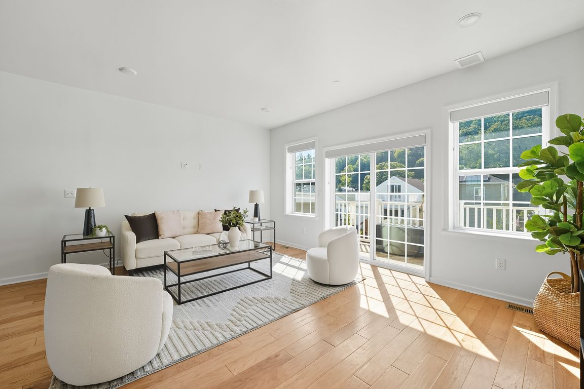 next background image