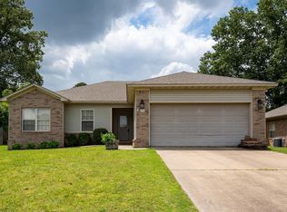 52 Seminole Cir, Austin, AR 72007
