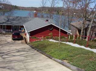 170 W Pine Dr, Santa Claus, IN 47579