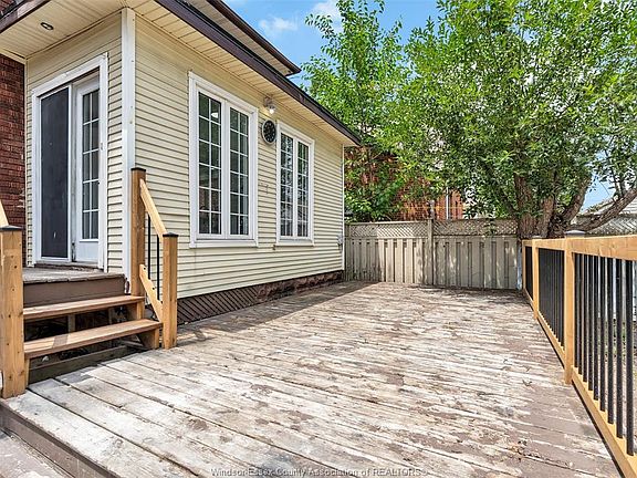 5th image of 2390 Princess Ave