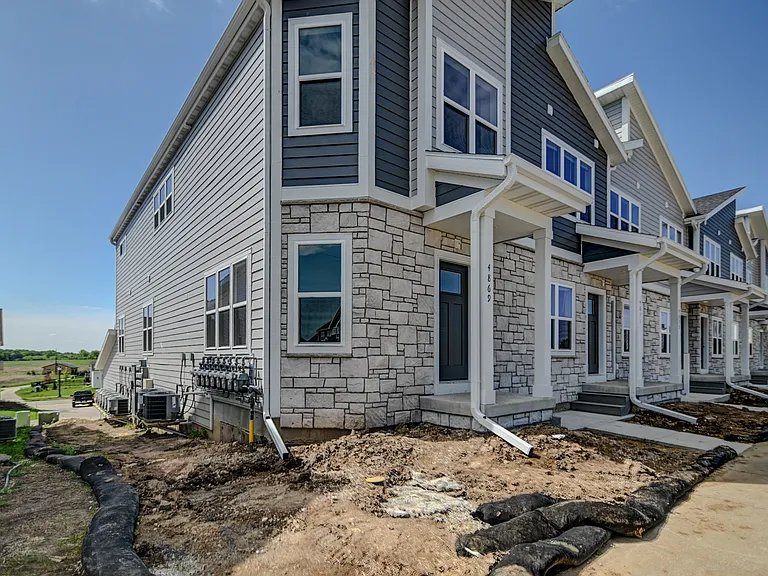 4881 Lacy Rd — Photo 12