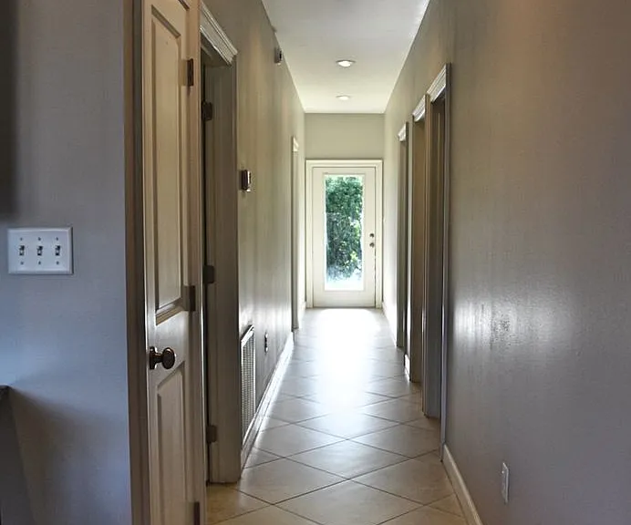 416 Tropical Way — Photo 17