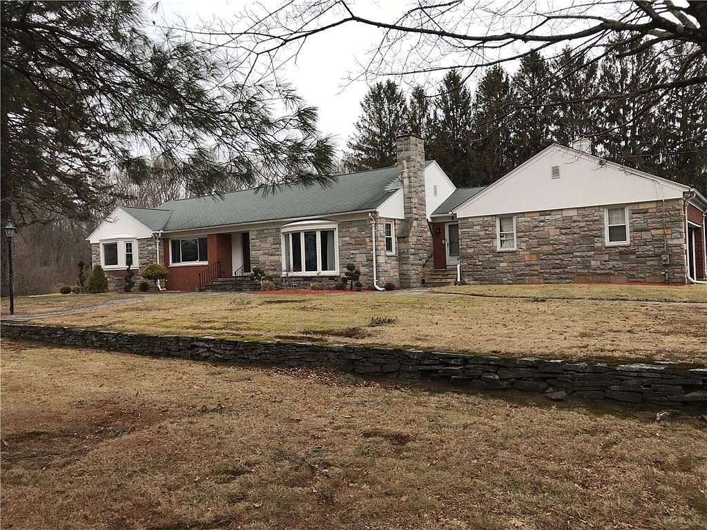 24 Reservoir Ave, Johnston, RI 02919 Zillow