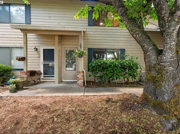 29570 SW Volley St APT 35, Wilsonville, OR 97070