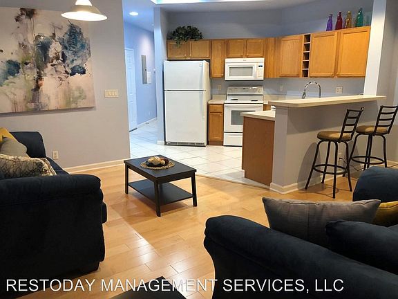 5th image of 8315 Mulligan Cir #3224