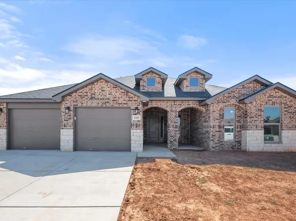 1203 E 32nd St, Wolfforth, TX 79382