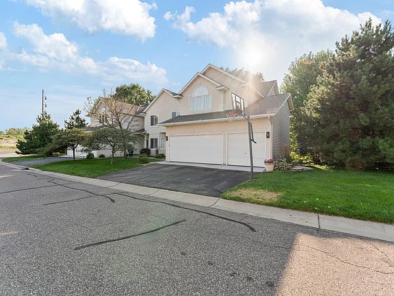 2nd image of 1517 Deerwood Bnd
