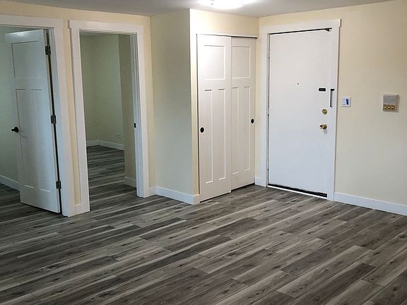 3rd image of 219 Center St APT 305