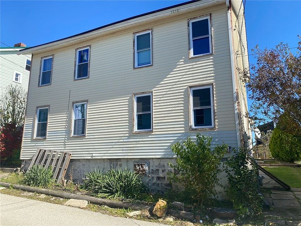 2nd image of 2128 & 2130 Candee Street Ext