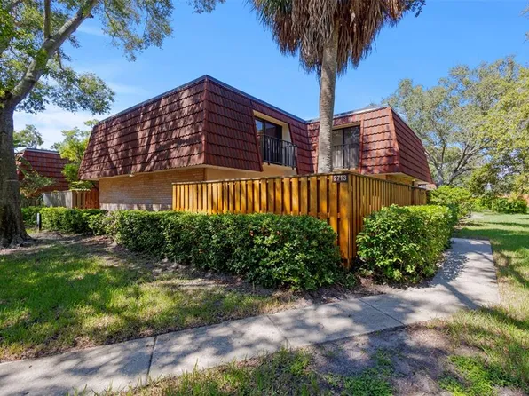 2713 4th Ct, Palm Harbor, FL 34684