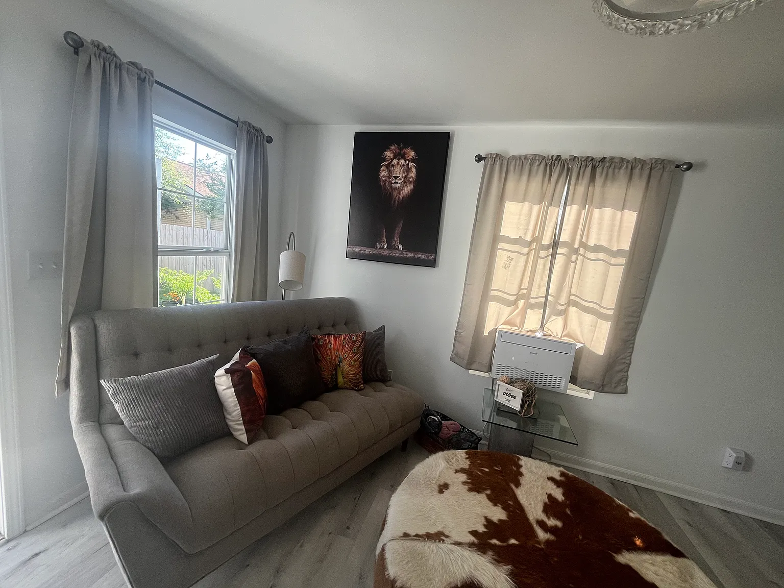 1095 Columbus St — Photo 3