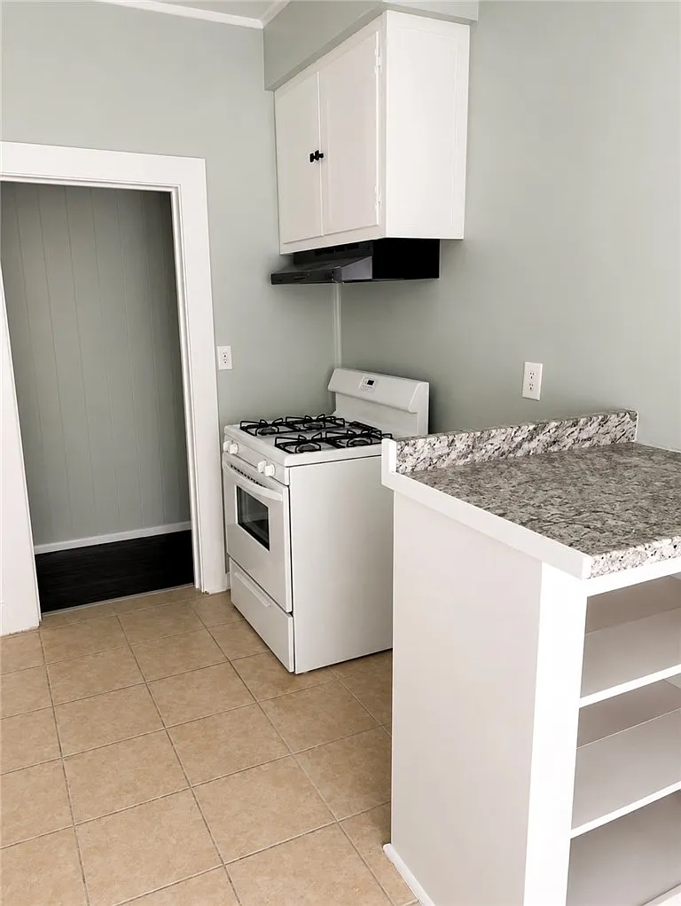 1 bed, 1.0 bath, 1042 sqft, $850 — Photo 4
