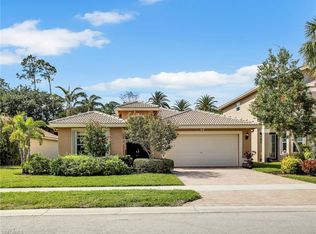 2347 Butterfly Palm Dr, Naples, FL 34119