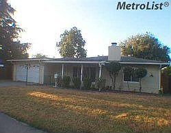 5th image of 2218 W De Ovan Ave