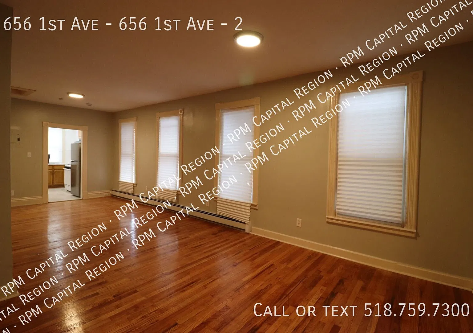Spacious Rental in Troy, NY 656 1st Street — Photo 1