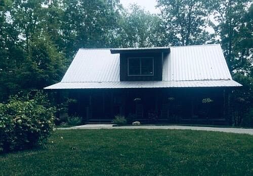 2nd image of 420 Long Hollow Rd