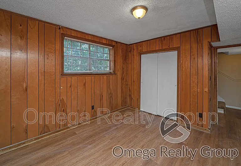 1830 Christian St — Photo 39