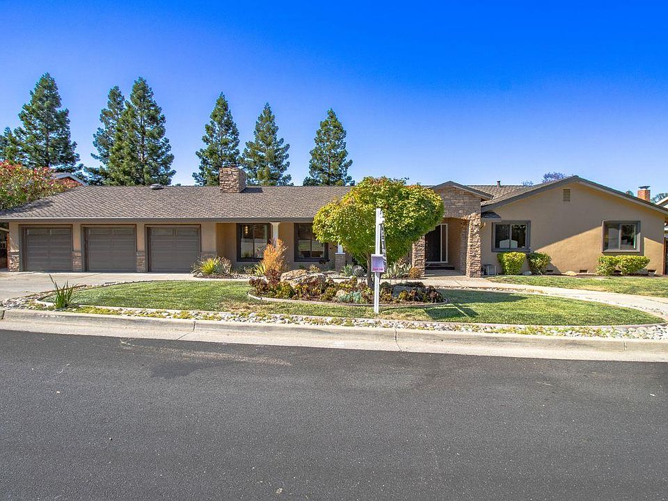 1st image of 1313 Echo Valley Dr