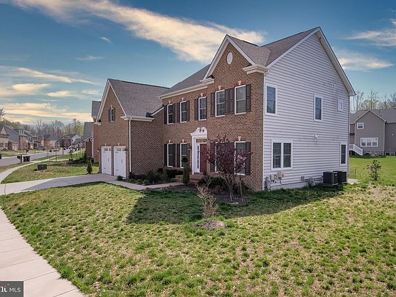 5th image of 3604 Winterbourne Dr