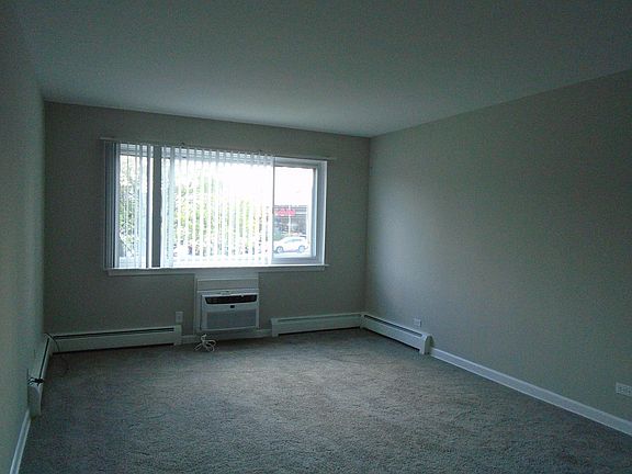 2nd image of 1606 Ogden Ave #2E