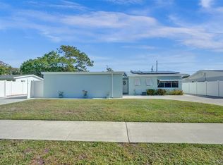 836 Buttonwood Rd, North Palm Beach, FL 33408