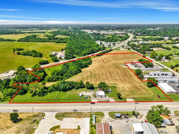 12 W Audie Murphy Pkwy, Farmersville, TX 75442